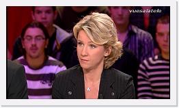 ARIANE MASSENET 04 12 20070067 * 1014 x 576 * (284KB)